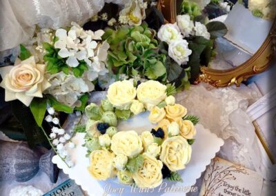 韓式裱花課程 烘焙培訓班 蛋糕製作課程 藍帶師資烘焙課 小班裱花教學 移民必備烘焙技能 裱花技能學習 家用烘焙課程 職業烘焙培訓 韓式蛋糕裝飾教學 法國藍帶烘焙導師 韓國協會認證裱花課 星級主廚烘焙教學 國際認可烘焙課程 零基礎學韓式裱花 烘焙技能移民課程推薦 小班制蛋糕裱花培訓 藍帶導師手把手教烘焙 香港韓式裱花課 香港烘焙培訓學校 香港移民技能烘焙課