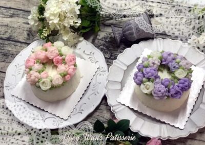 韓式裱花課程 烘焙培訓班 蛋糕製作課程 藍帶師資烘焙課 小班裱花教學 移民必備烘焙技能 裱花技能學習 家用烘焙課程 職業烘焙培訓 韓式蛋糕裝飾教學 法國藍帶烘焙導師 韓國協會認證裱花課 星級主廚烘焙教學 國際認可烘焙課程 零基礎學韓式裱花 烘焙技能移民課程推薦 小班制蛋糕裱花培訓 藍帶導師手把手教烘焙 香港韓式裱花課 香港烘焙培訓學校 香港移民技能烘焙課