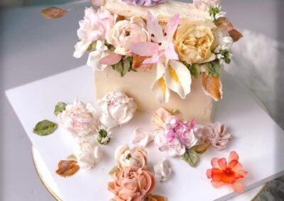 韓式裱花課程 烘焙培訓班 蛋糕製作課程 藍帶師資烘焙課 小班裱花教學 移民必備烘焙技能 裱花技能學習 家用烘焙課程 職業烘焙培訓 韓式蛋糕裝飾教學 法國藍帶烘焙導師 韓國協會認證裱花課 星級主廚烘焙教學 國際認可烘焙課程 零基礎學韓式裱花 烘焙技能移民課程推薦 小班制蛋糕裱花培訓 藍帶導師手把手教烘焙 香港韓式裱花課 香港烘焙培訓學校 香港移民技能烘焙課